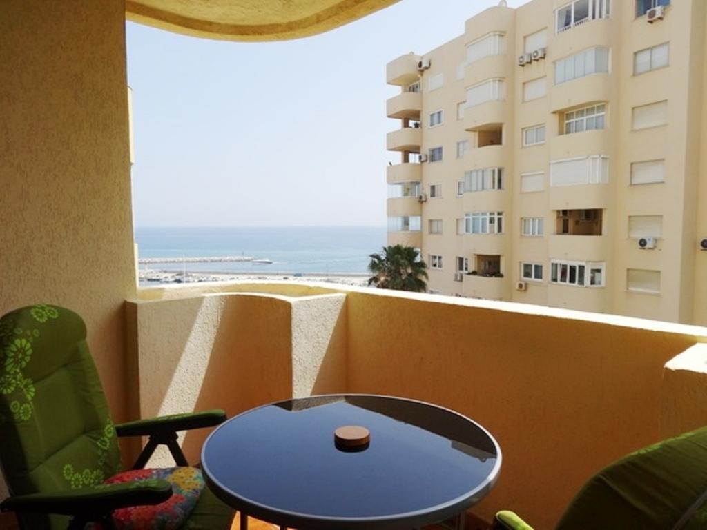 Estepona Marina Apartment Luaran gambar