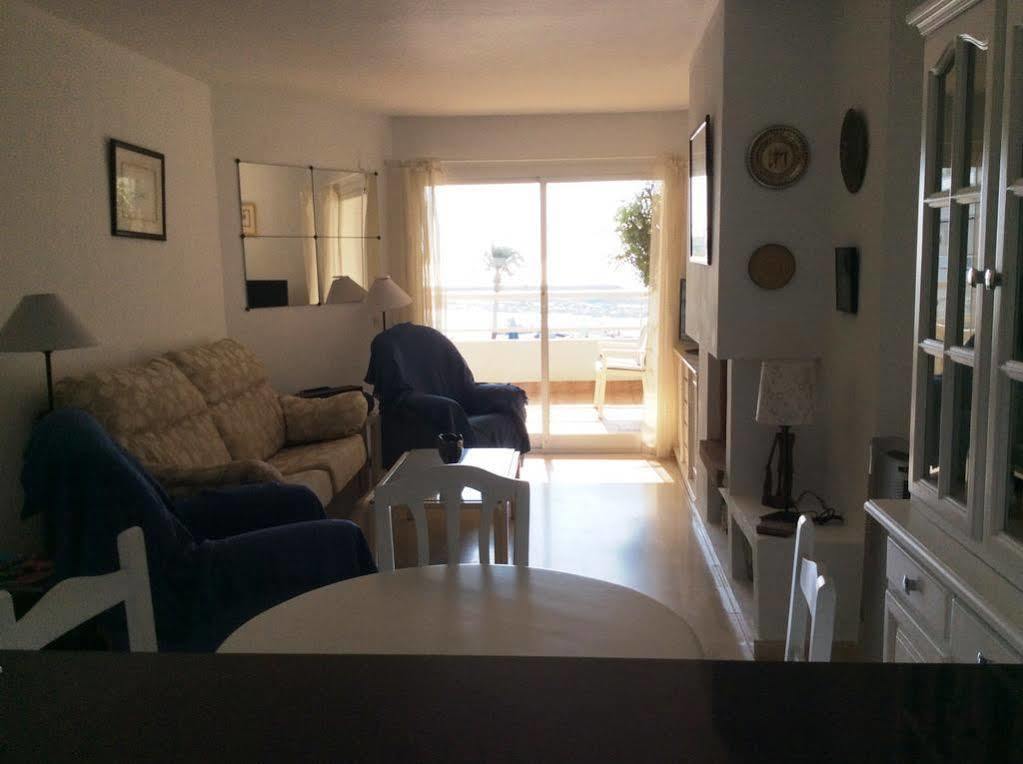 Estepona Marina Apartment Luaran gambar